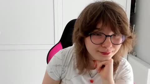Sofia online show from 06.17.26