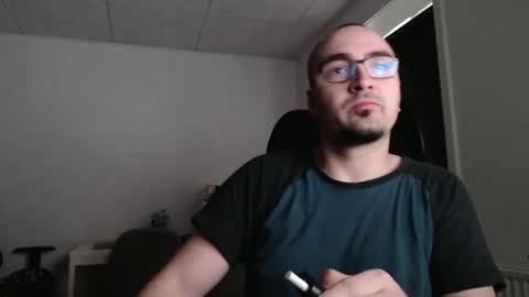 Snapshot of yamillamal157 chatting on 11.25.25 YamilLamal online show from 11.25.25