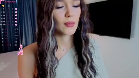 Yamina- Next stream  online show from 09.19.25