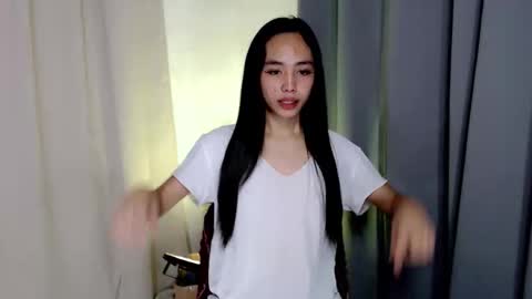 yams_kitty69 online show from 11.27.25