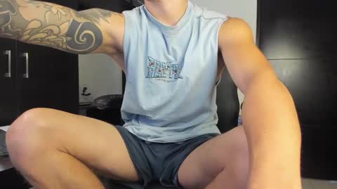 yanpaul83 online show from 09.30.25