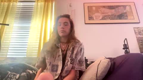 Snapshot of yanyanpixie chatting on 11.22.25 yanyanpixie online show from 11.22.25