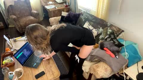 Snapshot of yanyanpixie chatting on 12.17.25 yanyanpixie online show from 12.17.25