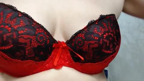 Yao Mei online show from 11.08.25