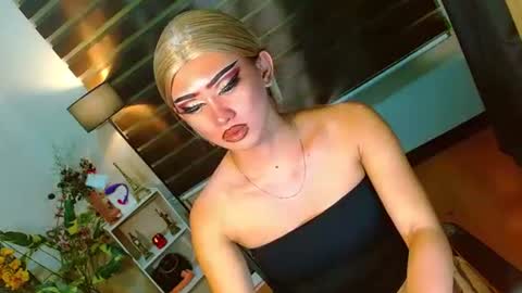 miss yasii online show from 04.07.26