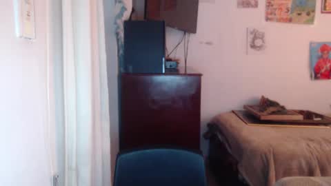 yasmin_love85 online show from 11.28.25