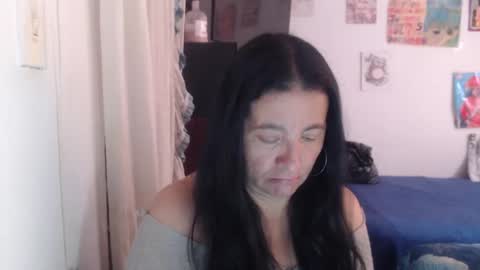 yasmin_love85 online show from 05.20.26