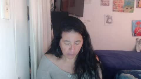 yasmin_love85 online show from 06.16.26