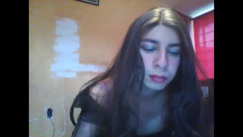 Yasmin Paez online show from 12.20.25