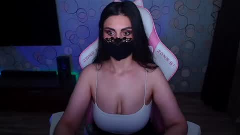 yasmina online show from 06.25.26