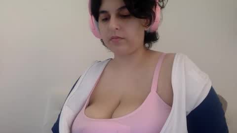 yasminebbyxx online show from 03.16.26