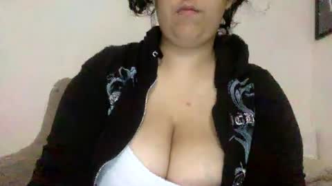 Snapshot of yasminebbyxx chatting on 07.12.26 yasminebbyxx online show from 07.12.26