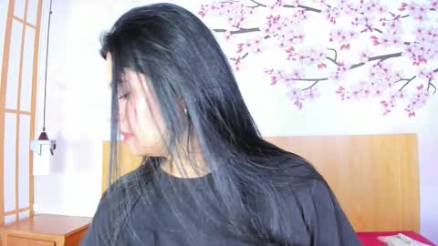 Yasminn Scott online show from 01.13.26