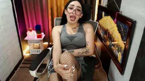 yassiered online show from 09.25.25