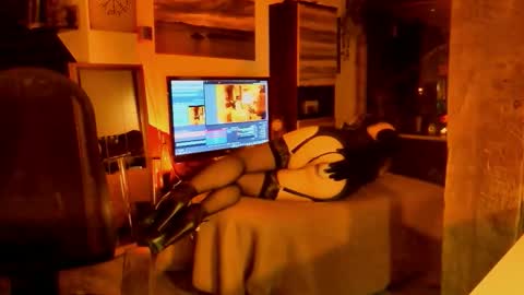 Snapshot of yassminhot84 chatting on 02.28.26 yassminhot84 online show from 02.28.26