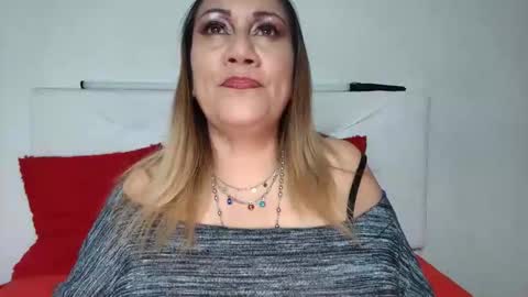 yayita online show from 10.04.25