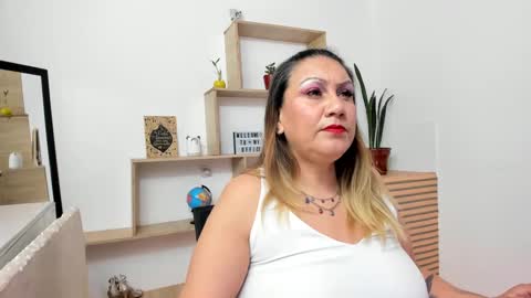 yayita online show from 10.06.25