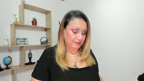yayita online show from 10.11.25