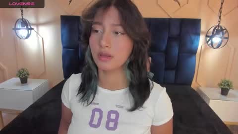 Yazmin online show from 01.23.25