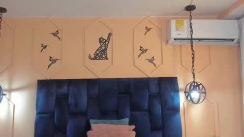 Yazmin online show from 01.25.25