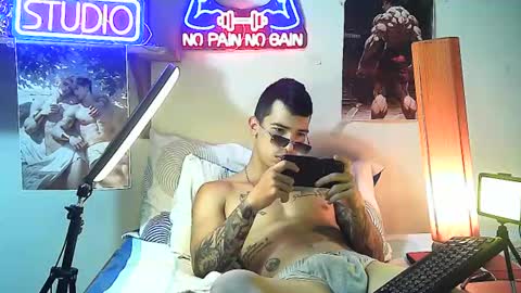 yeisoncastellanos1999 online show from 10.05.25