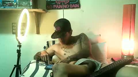 yeisoncastellanos1999 online show from 04.16.26