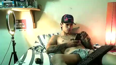 Snapshot of yeisoncastellanos1999 chatting on 07.17.26 yeisoncastellanos1999 online show from 07.17.26