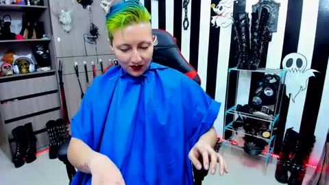 Yelena online show from 12.22.24