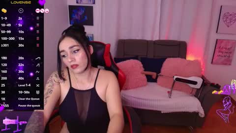 Valery  online show from 10.14.25