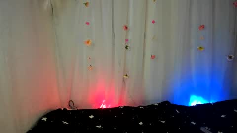 YELINA online show from 11.07.25