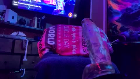 Ella Ts online show from 04.05.26