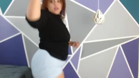 Yera  online show from 10.17.25