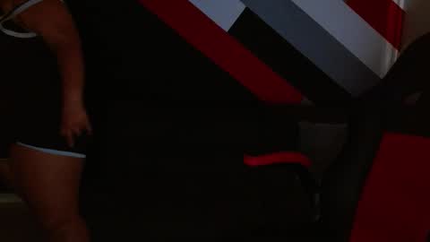 Yera  online show from 11.02.25