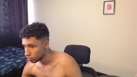 Yeff ind. model  online show from 12.09.24