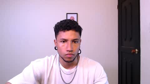 Yeff ind. model  online show from 12.17.24