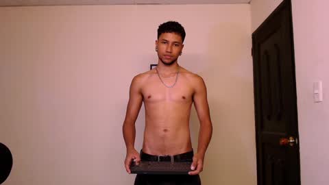 Yeff ind. model  online show from 12.18.24