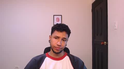 Yeff ind. model  online show from 12.24.24