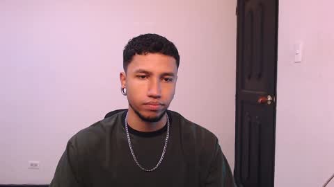 Yeff ind. model  online show from 12.30.24