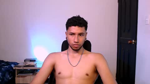 Yeff ind. model  online show from 01.17.25