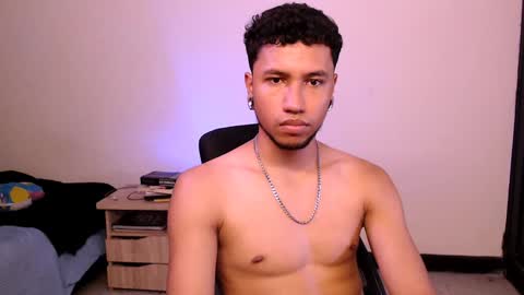 Yeff ind. model  online show from 01.24.25