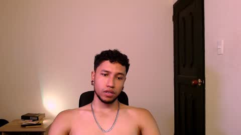 Yeff ind. model  online show from 01.25.25