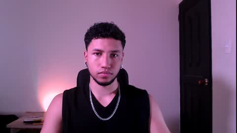 Yeff ind. model  online show from 01.28.25