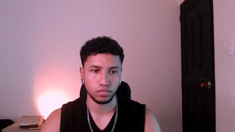 Yeff ind. model  online show from 01.28.25