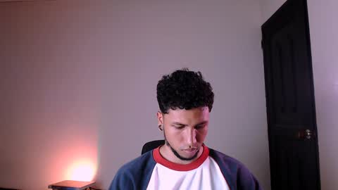 Yeff ind. model  online show from 02.08.25