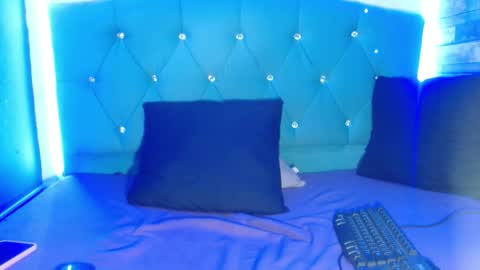 yesamin_stone18 online show from 04.19.26