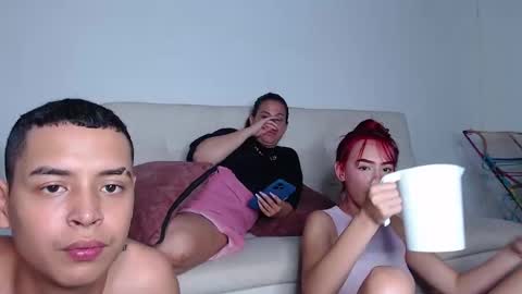 yessica and andres online show from 09.20.25