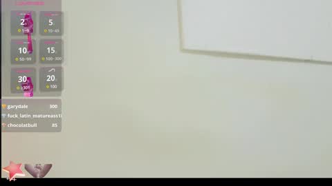 Snapshot of yessica_palmer chatting on 12.17.24 online show from 12.17.24