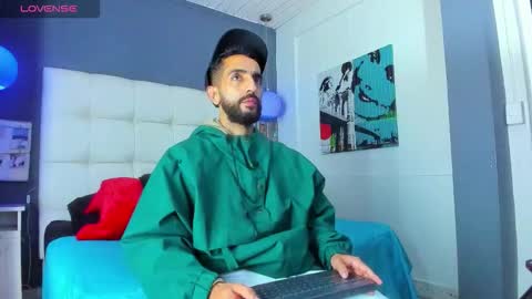 Yiyo online show from 02.03.26