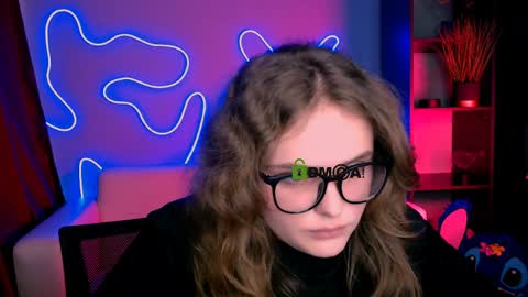 Ylia online show from 04.13.26