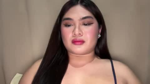 yllana love online show from 12.19.24